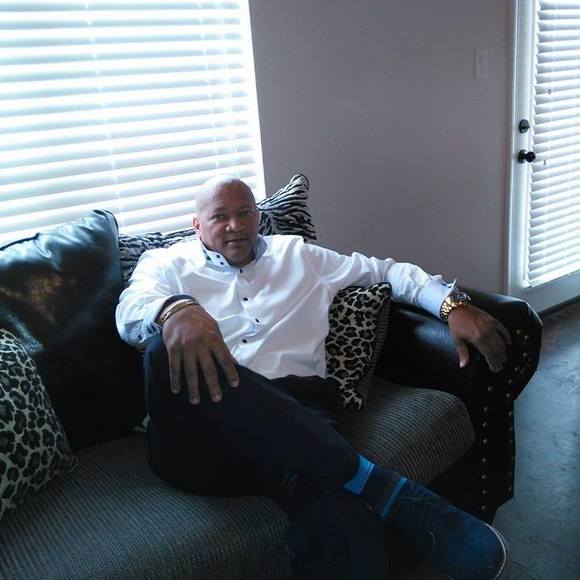 Meet your Posher, Richard - Picture 1 of 1